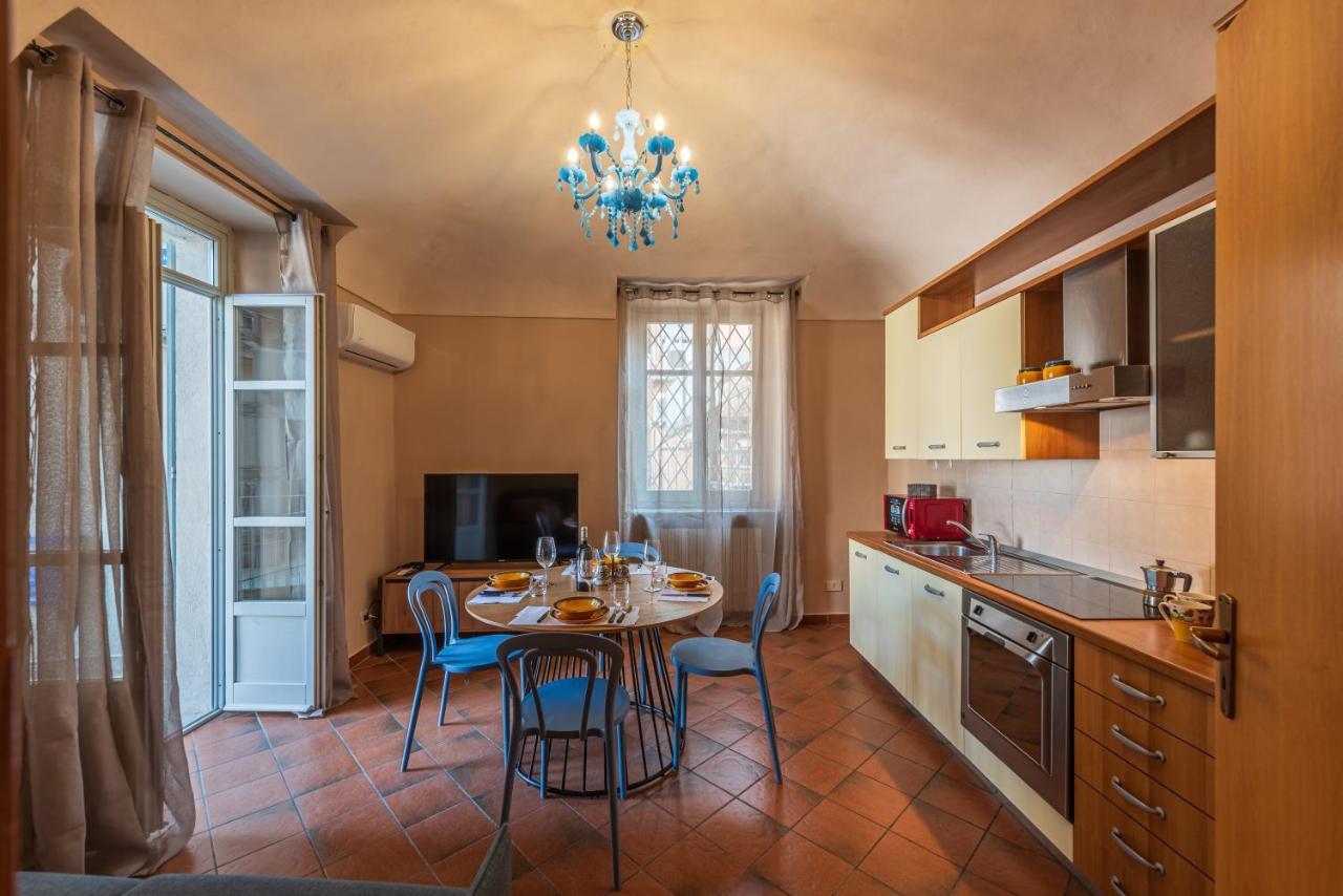 Palazzo Ciravegna Apartment อัลบา ภายนอก รูปภาพ