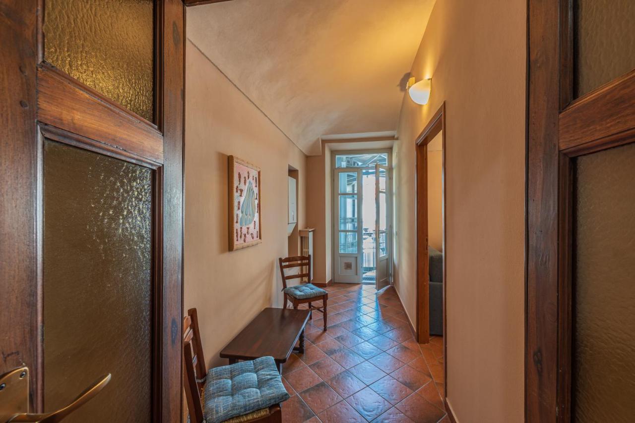 Palazzo Ciravegna Apartment อัลบา ภายนอก รูปภาพ
