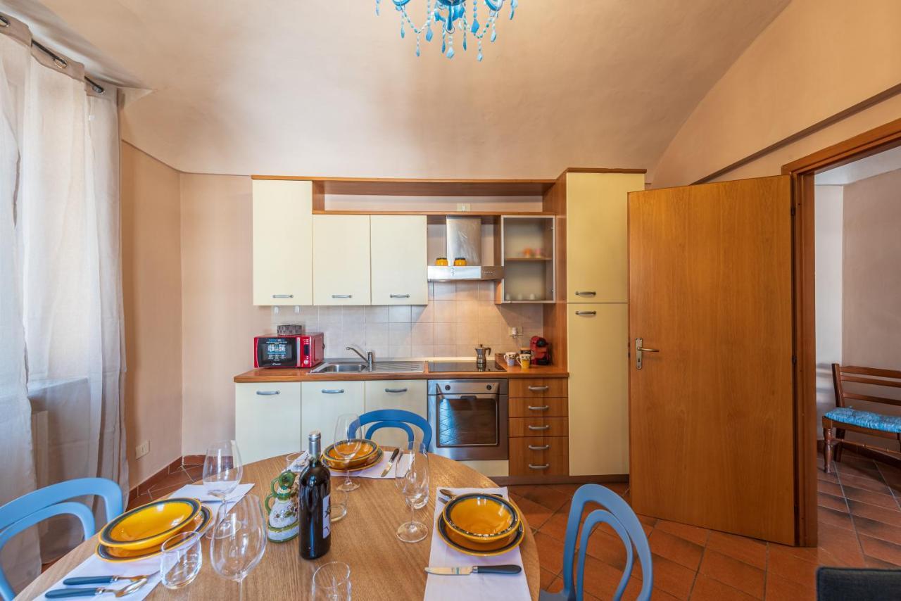 Palazzo Ciravegna Apartment อัลบา ภายนอก รูปภาพ